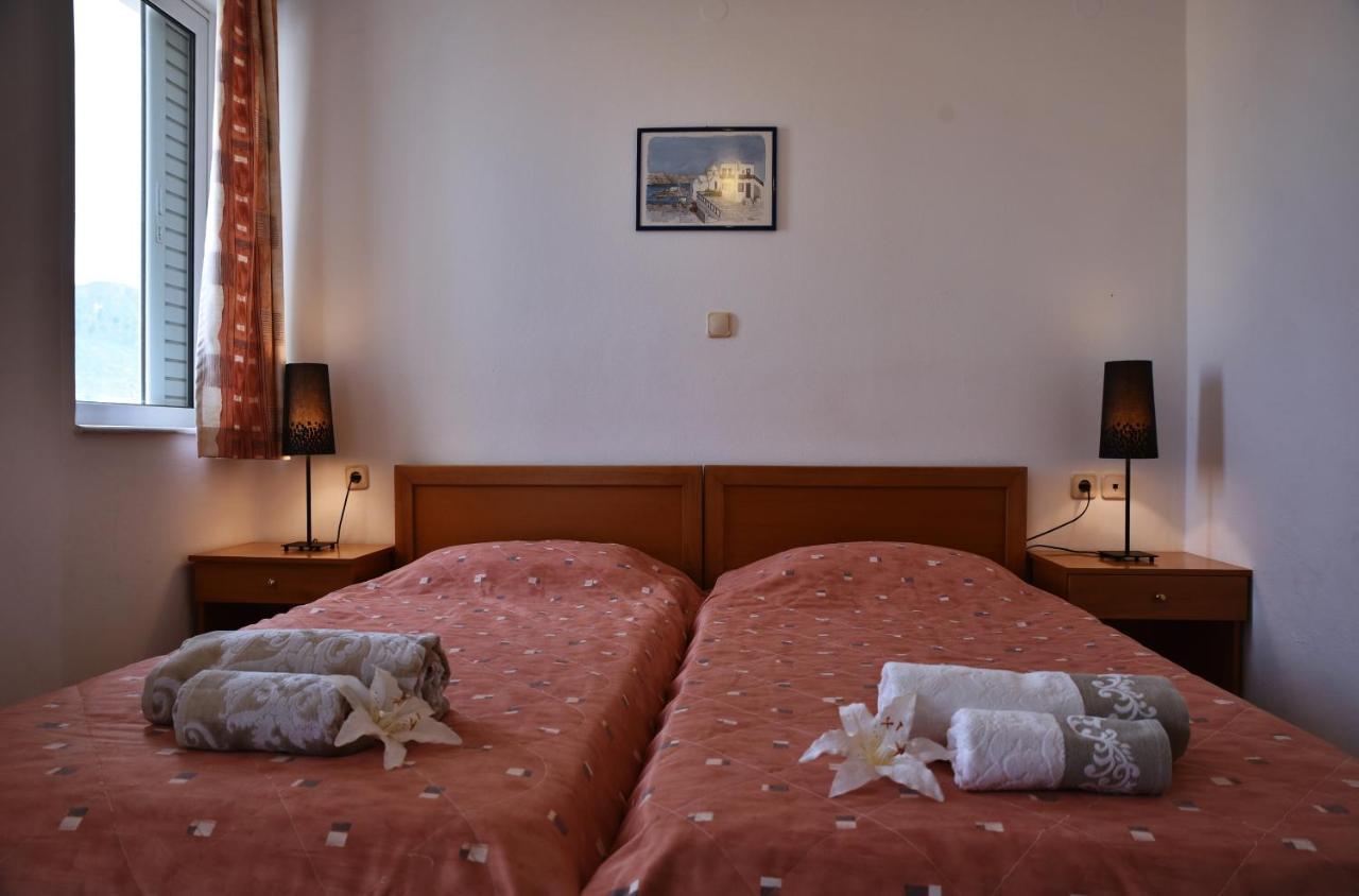 Nirevel Apartments Gúvesz Kültér fotó