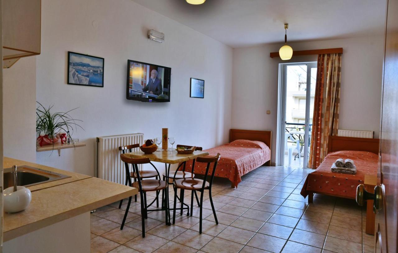 Nirevel Apartments Gúvesz Kültér fotó